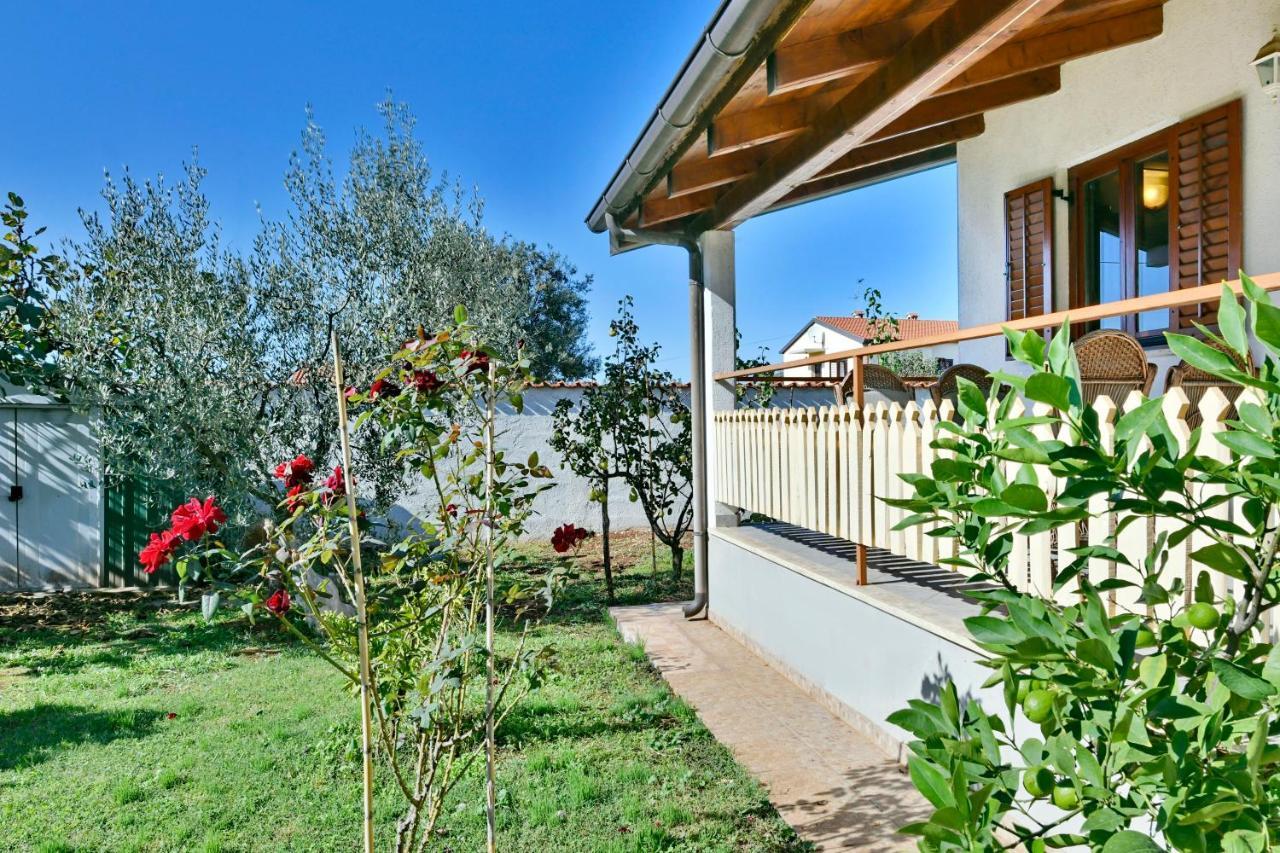 Adriatico Bungalow โปเรช ภายนอก รูปภาพ