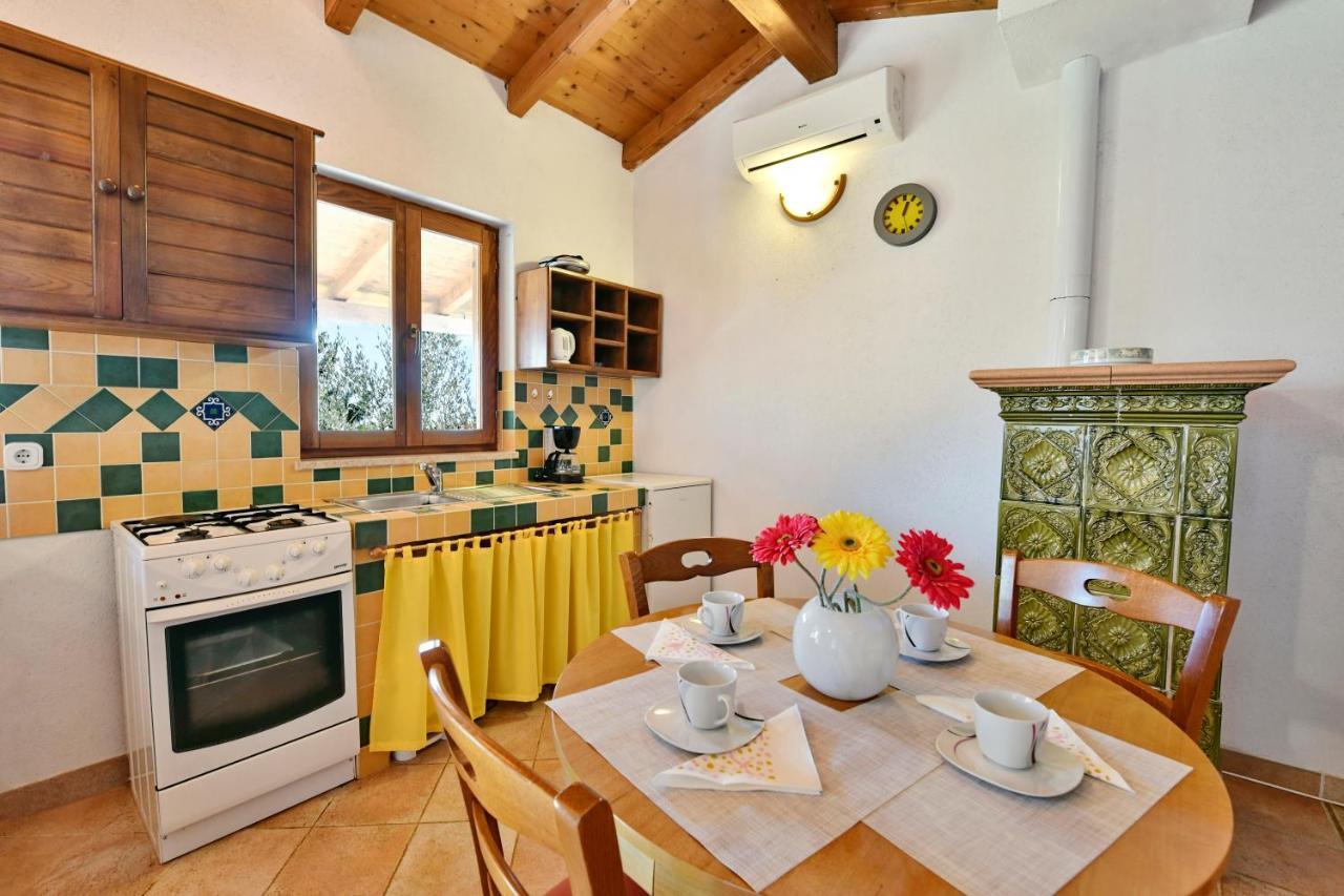 Adriatico Bungalow โปเรช ภายนอก รูปภาพ